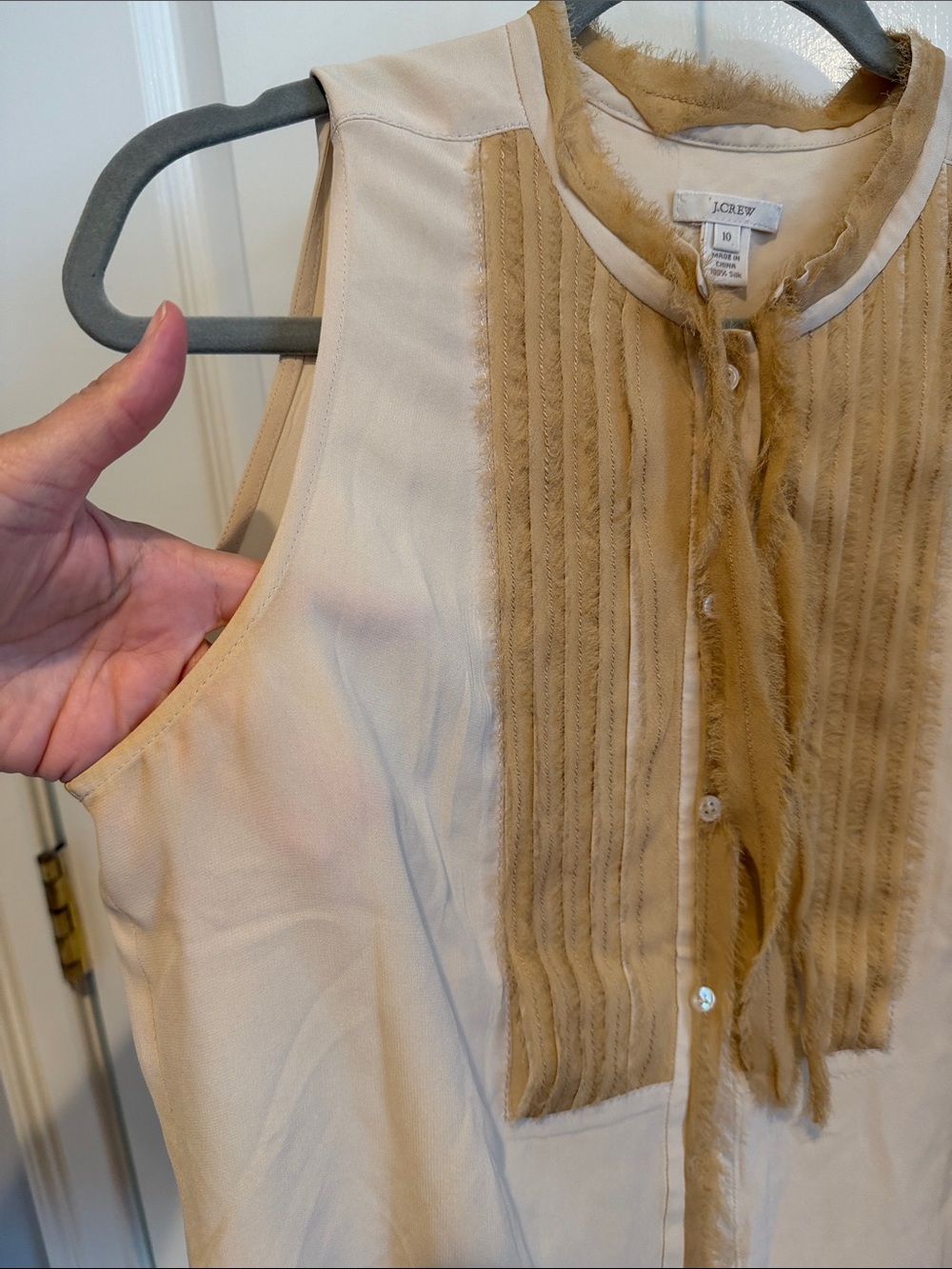 J. Crew Beige and tan 100% Silk Sleeveless Blouse with Pintuck Detail - Picture 8 of 8